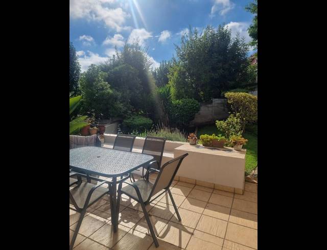 2 BEDROOM TOWNHOUSE FOR SALE IN SUNNYROCK